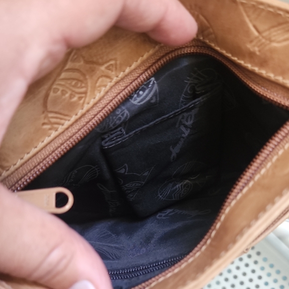 Laurel Burch Brown Genuine Leather Cat Embossed Crossbody Bag - Picture 13 of 17